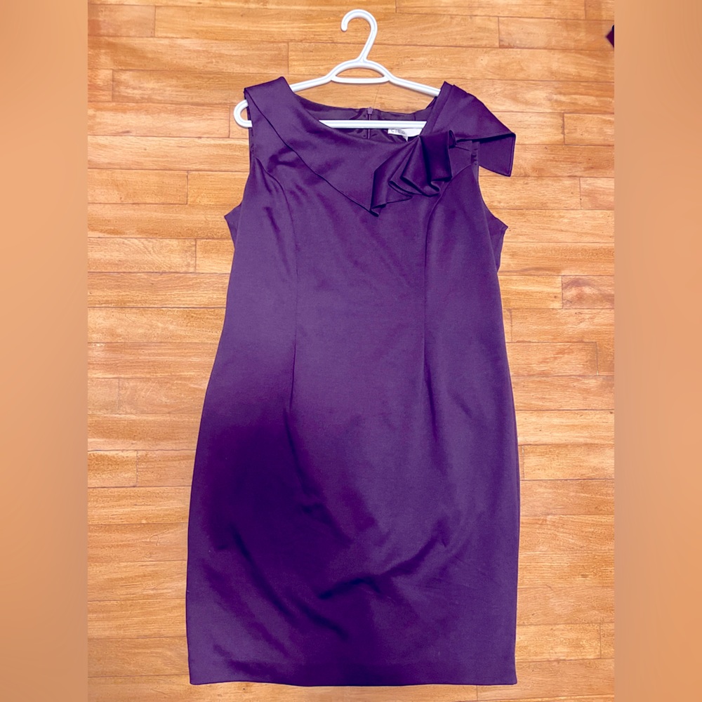 Gorgeous dark purple Cleo dress with shoulder frill/accent, size 14.